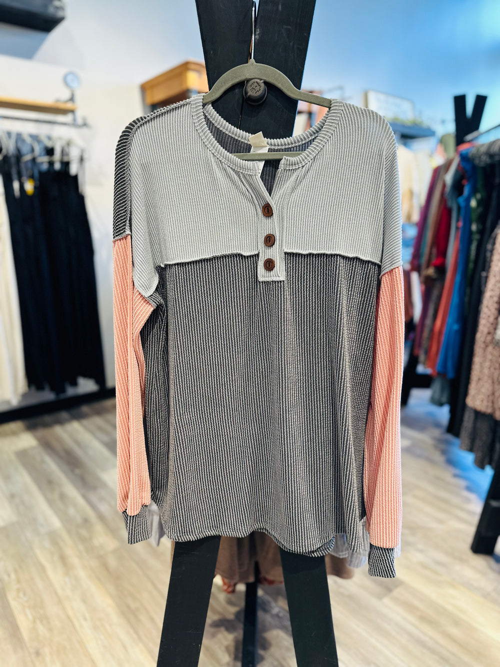 Curvy ~ Color Block Front Button Top
