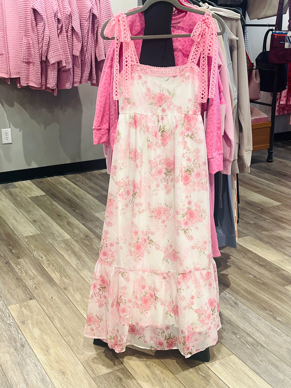 Floral Crochet Lace Maxi Dress