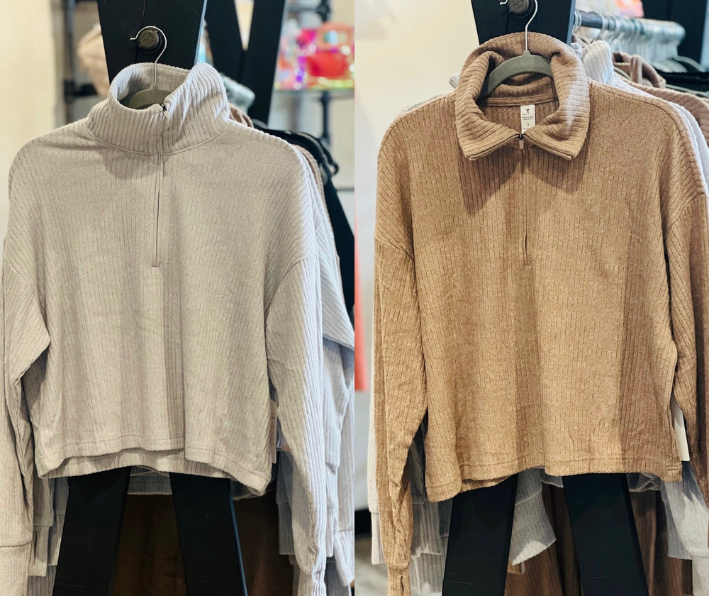 Ribbed Zip Mock Neck Pullover