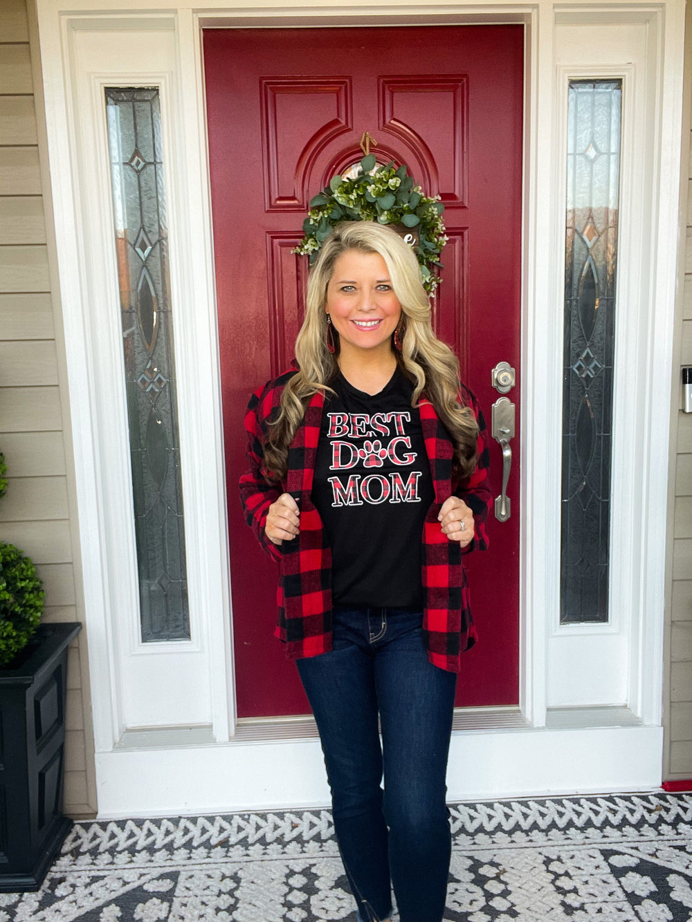 Buffalo Plaid Dog Mom T-shirt