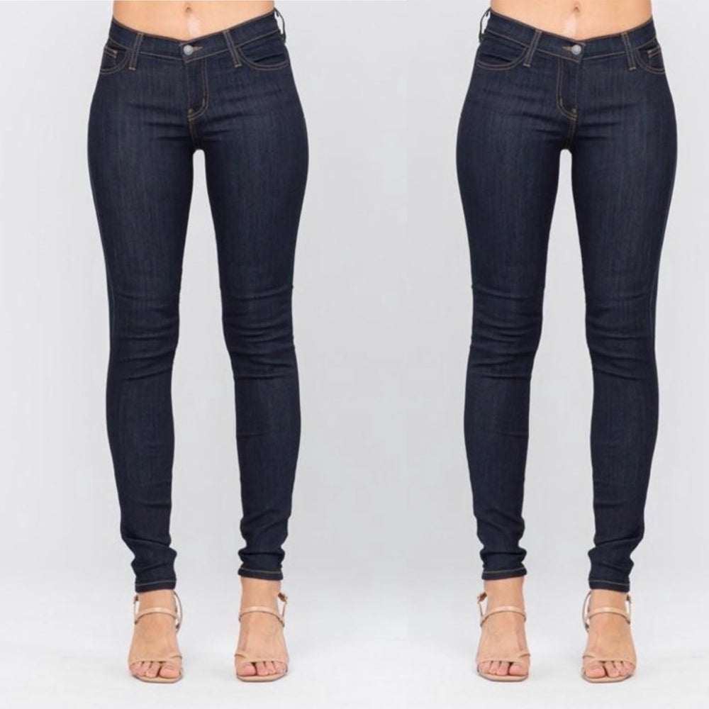 Judy Blue Classic Wash Skinny Jeans