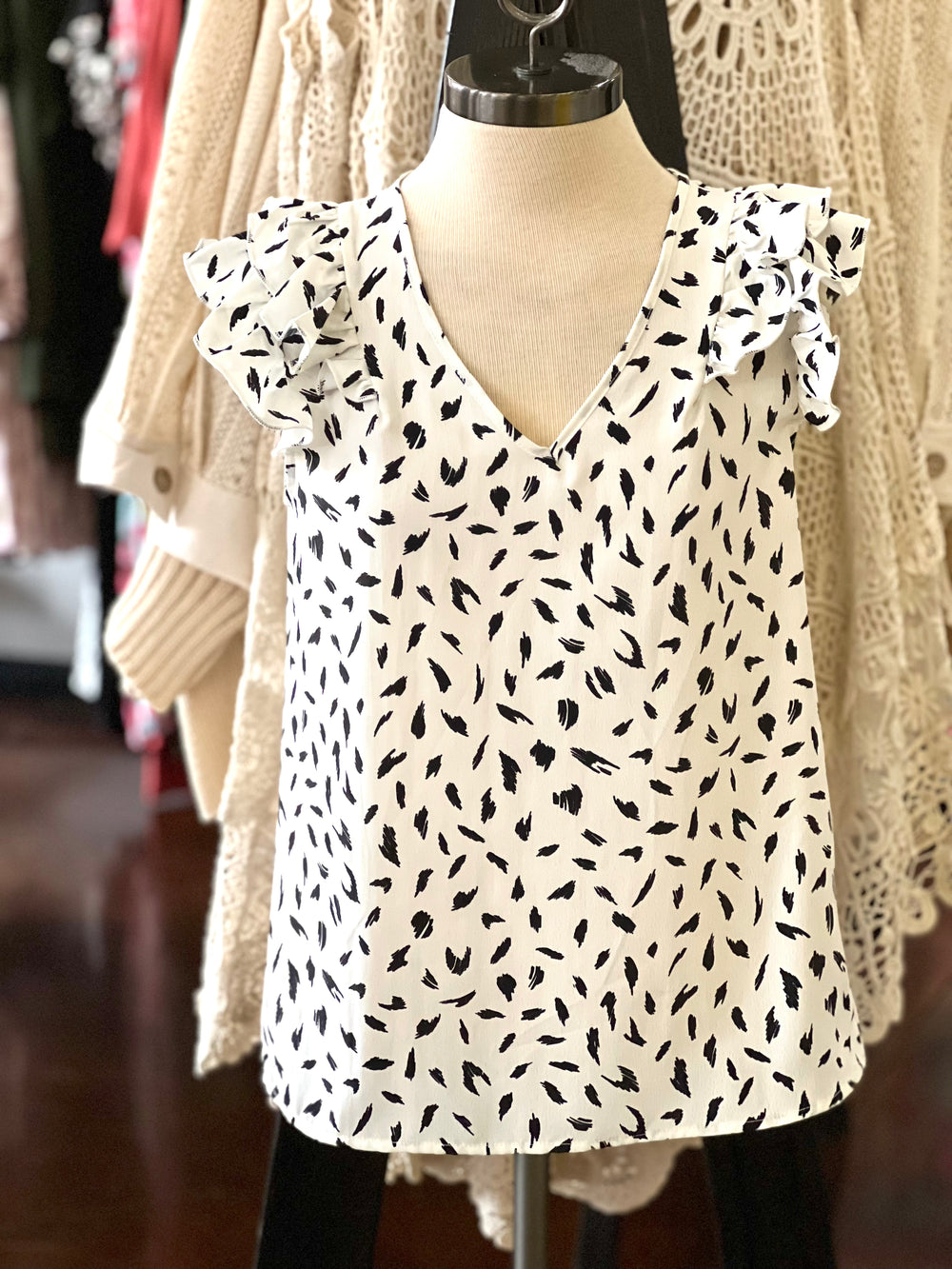 V-Neck Printed Sleeve Top